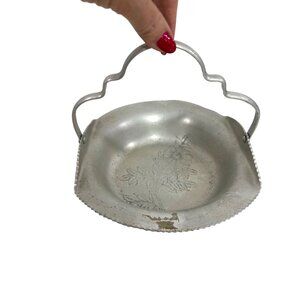 Federal S. Basket Candy Dish Hand Wrought Hammered Aluminum Handled Vtg Floral